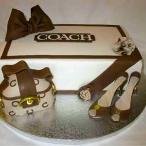 ❣️TRADE❣️Retail $278 Coach Convertible Studded Diamond shimmery belt bag